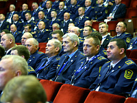 Делегаты и участники Слета в зрительном зале культурно-спортивного комплекса в г. Минске