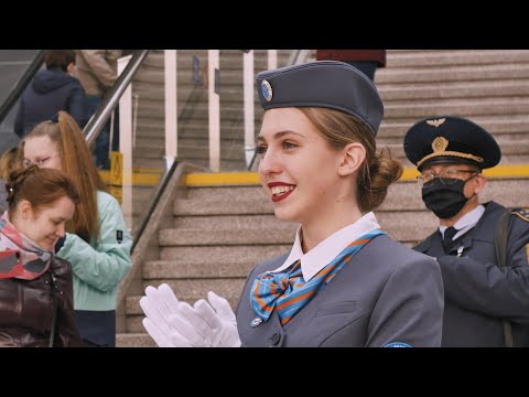 Флешмоб на вокзале Минск-Пассажирский ко Дню Победы