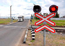 Безопасный переезд. 2 июня Белорусская железная дорога проводит акцию по профилактике дорожно-транспортных происшествий на железнодорожных переездах