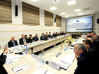 Участники заседания Комиссии