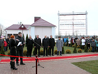 Начинается митинг, посвященный открытию памятника к 150-летию Белорусской железной дороги