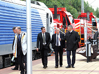 Посещение участниками заседания выставки современной железнодорожной техники, эксплуатируемой на Белорусской железной дороге