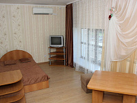 комната отдыха № 10, одноместная (санузел, душевая кабина, телевизор, холодильник, кондиционер), стоимость 52 руб. за сутки