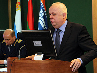 Выступает Министр транспорта и коммуникаций Республики Беларусь Анатолий Сивак