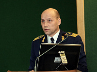 С докладом выступает Начальник Белорусской железной дороги Морозов Владимир Михайлович