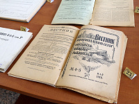 Экспазіцыя выстаўкі рарытэтнай кнігі, прысвечанай 140-годдзю стварэння тэхнічных бібліятэк на Беларускай чыгунцы