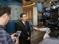 Интервью средствам массовой информации дают руководители Китайских железных дорог и Белорусской железной дороги