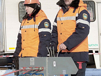 Подъем и установка на рельсы грузового вагона с использованием гидравлического оборудования