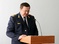 С докладом выступает начальник службы пути Управления Белорусской железной дороги Геннадий Феськов